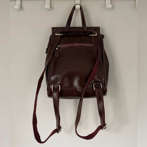 Artisan Handmade Oil Waxed Leather Backpack - Picture 3 of 6